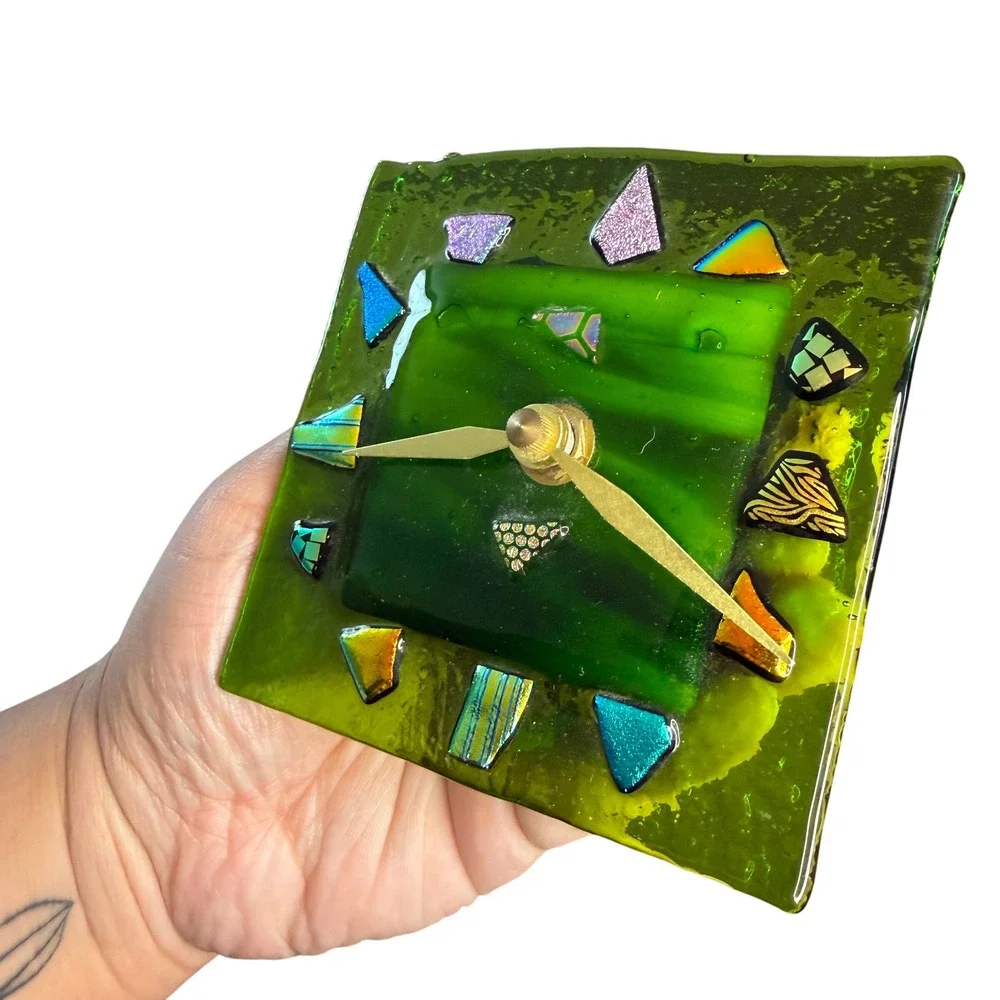 Artisan Fused Glass Wall Clock Green Dichroic Multi-Color Square *does not work*